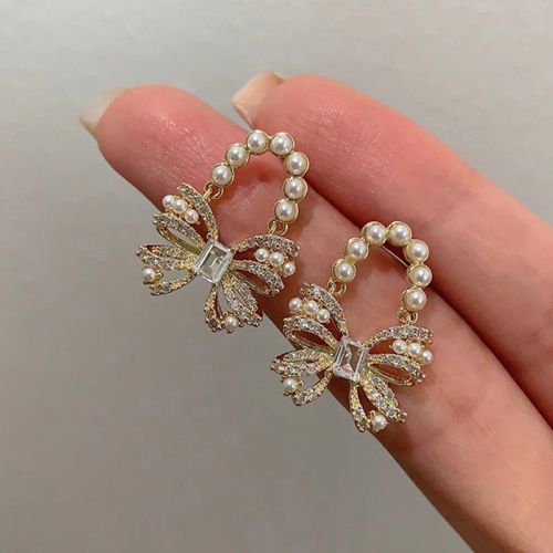 Cute Pearl Bow Drop Earrings | A7908